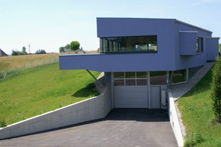 Speetronics GmbH - Elektronikunternehmen in der Steiermark. Spezialist in der Entwicklung, Fertigung und Produktion von elektronischen Bauteilen wie K�hlk�rper, Steckverbinder und Kunststoffgeh�use.